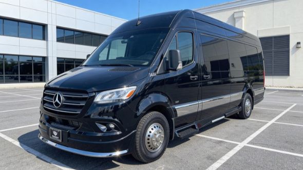 10 passenger sprinter van waterbury