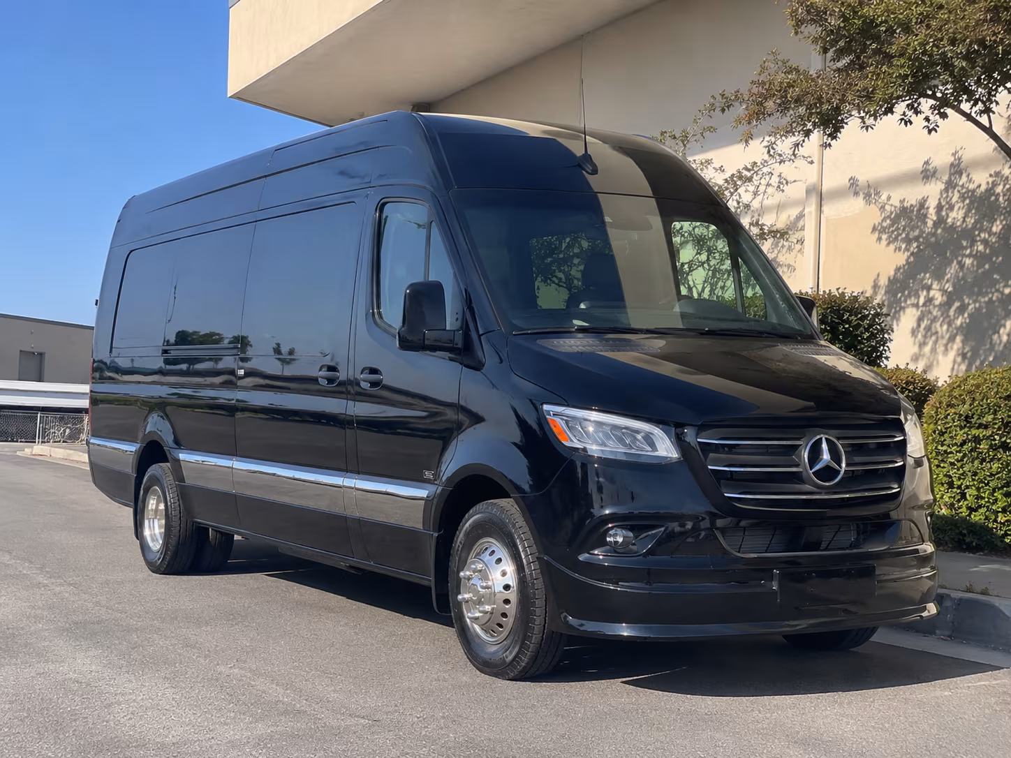 find the perfect transportation for your next prom 1